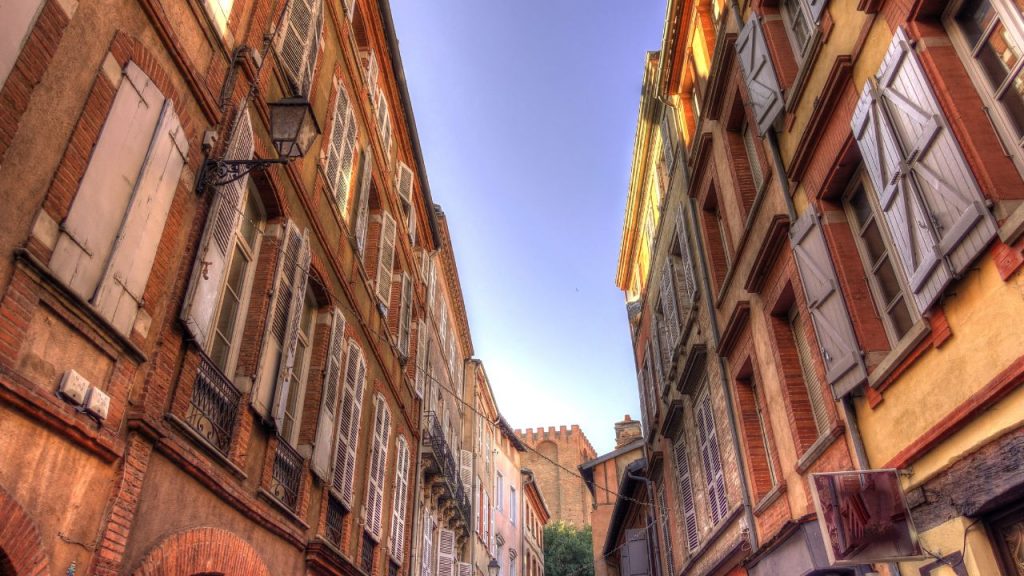 Comment investir à Toulouse